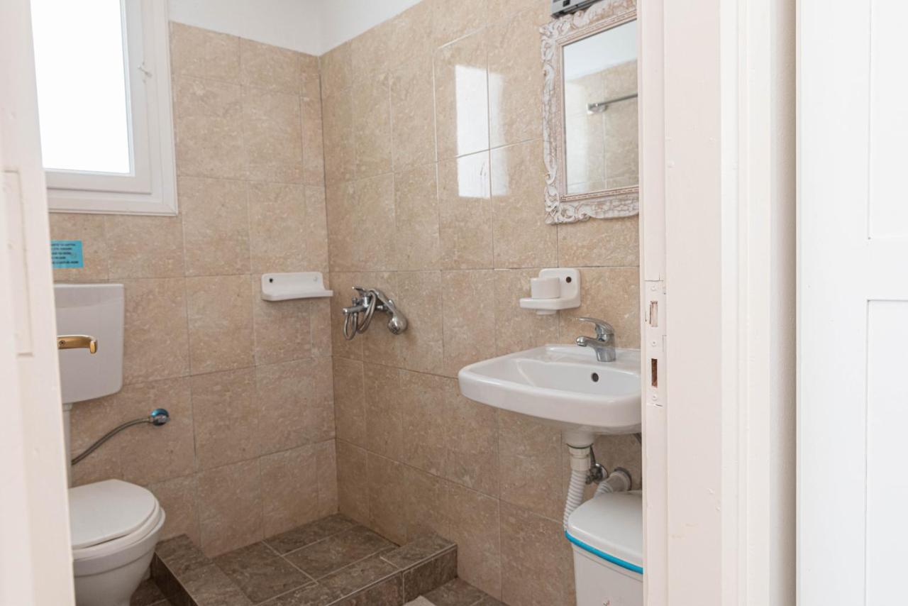 Anastasia Rooms Adamantas  Bagian luar foto